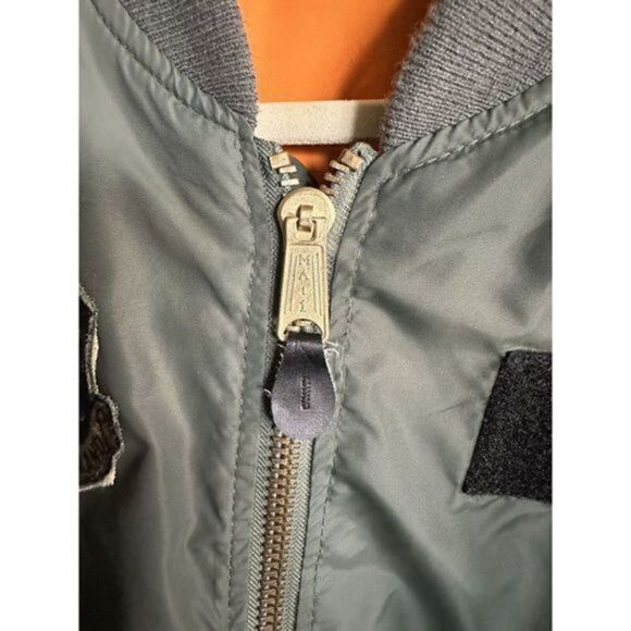 EUC - Mens Military Style Bomber Jacket with patches - Picture 8 of 10